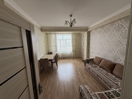 2 otaq · 70 m² · 10/12 mərtəbə, Abşeron