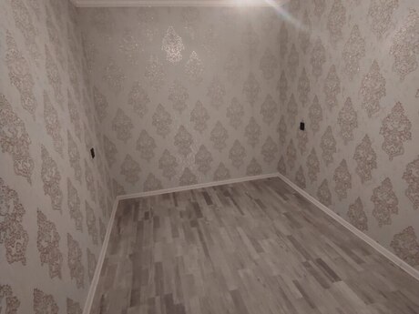 8-ci mikrorayonda 2 otaqlı köhnə tikili mənzil satılır, 43 m², 108 000 AZN, şəkil 4 / 12