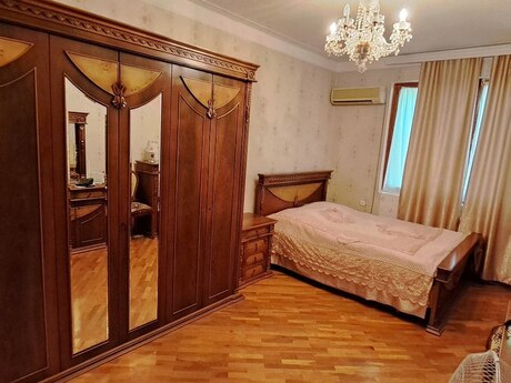 3-room old-build apartment for sale in 7-ci mikrorayon, 70 m², 182 000 AZN, photo 5 / 12