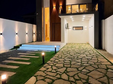 5 otaq · 220 m² · 1/1 mərtəbə, Saray