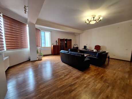 28 Mayda 4 otaqlı yeni tikili mənzil satılır, 170 m², 435 000 AZN, şəkil 5 / 12
