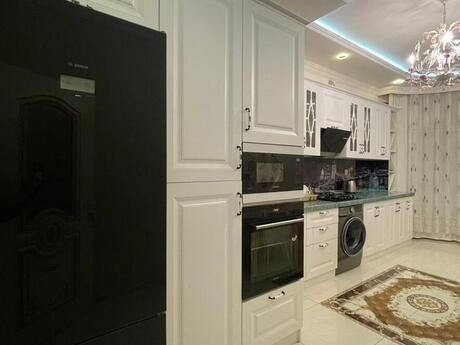 Продаётся 3-комнатная квартира в новостройке, Şah İsmayıl Xətai, 165 м², 385 000 AZN, фото 4 / 12