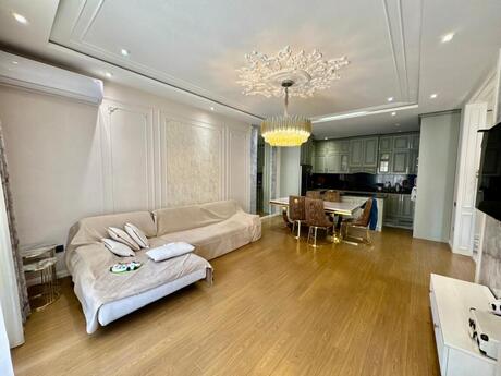 11-room house for sale in M.Ə.Rəsulzadə, 374 m², 670 000 AZN, photo 4 / 12