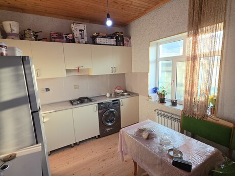 4 otaq · 90 m² · 1/1 mərtəbə, Ramana