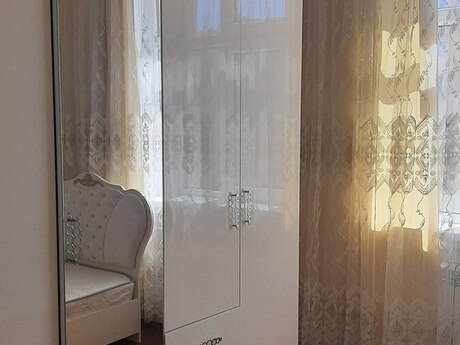 Yeni Günəşlidə 2 otaqlı köhnə tikili mənzil kirayə verilir, 60 m², 450 AZN/ay, şəkil 4 / 12