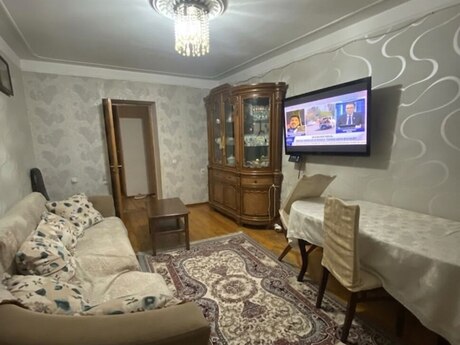 3 otaqlı mənzil, 70 m², Əliyar Əliyev küçəsi, 190 000 AZN