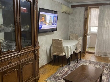 Продаётся 3-комнатная квартира в старом фонде, Bakmil, 70 м², 190 000 AZN, фото 3 / 12
