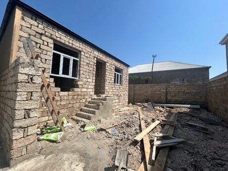Binədə 3 otaqlı həyət evi satılır, 85 m², 29 000 AZN, şəkil 2 / 9