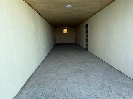 Hökməlidə 6 otaqlı həyət evi satılır, 140 m², 82 000 AZN, şəkil 2 / 9
