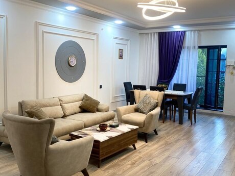 Mərdəkanda 3 otaqlı həyət evi kirayə verilir, 350 m², 1 000 AZN/ay, şəkil 2 / 12
