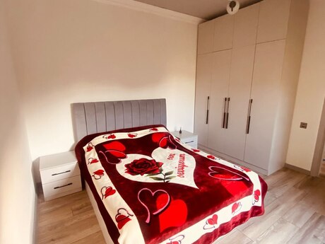Mərdəkanda 3 otaqlı həyət evi kirayə verilir, 350 m², 1 000 AZN/ay, şəkil 3 / 12