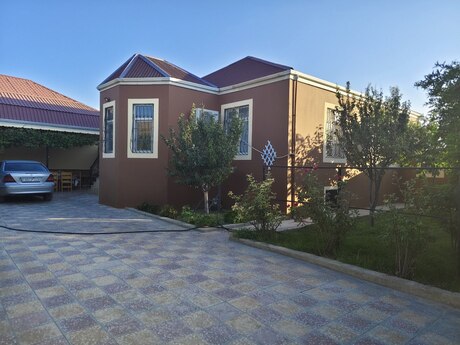 4 otaq · 100 m² · 1/1 mərtəbə, Binə
