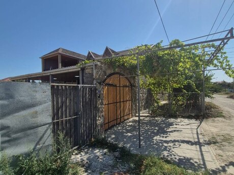 Sarayda 6 otaqlı həyət evi satılır, 260 m², 165 000 AZN, şəkil 3 / 12