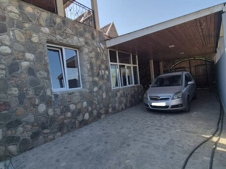 Sarayda 6 otaqlı həyət evi satılır, 260 m², 165 000 AZN, şəkil 2 / 12