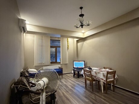 2 otaq · 49 m² · 2/12 mərtəbə, Bakıxanov