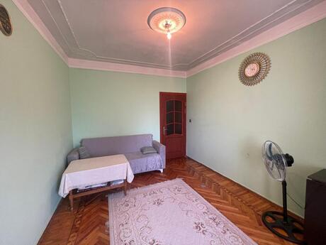 Şah İsmayıl Xətaidə 2 otaqlı köhnə tikili mənzil satılır, 65 m², 183 000 AZN, şəkil 2 / 12