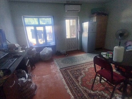 1 otaq · 40 m² · 1/1 mərtəbə, Bilgəh