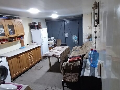 Nərimanovda 3 otaqlı həyət evi satılır, 60 m², 180 000 AZN, şəkil 2 / 9