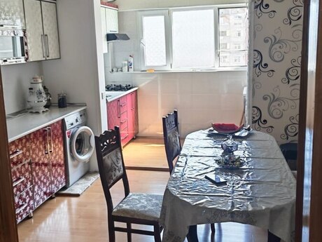 3 otaq · 80 m² · 8/9 mərtəbə, Biləcəri
