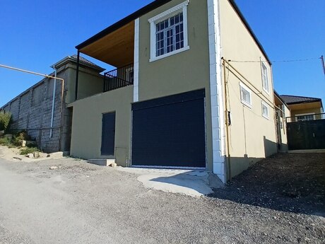5 otaq · 130 m²