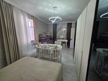 4-комн. · 200 m² · 1/1 этаж, Abşeron