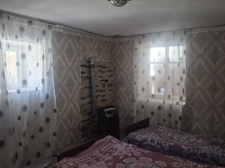 Mərdəkanda 3 otaqlı həyət evi kirayə verilir, 150 m², 300 AZN/ay, şəkil 5 / 7