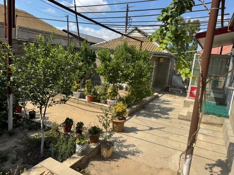 Binədə 4 otaqlı həyət evi satılır, 130 m², 72 000 AZN, şəkil 3 / 12