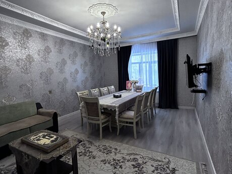 Binədə 4 otaqlı həyət evi satılır, 110 m², 105 000 AZN, şəkil 2 / 12