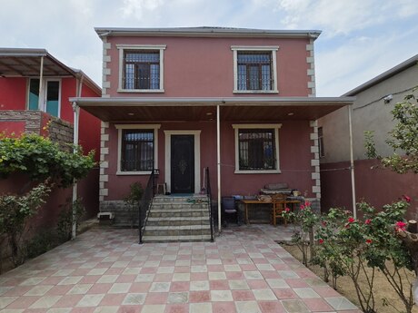 4 otaq · 150 m²