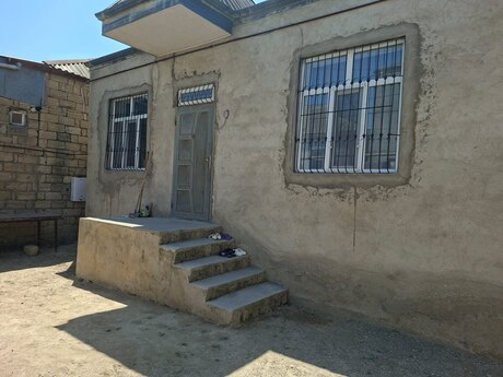 3 rooms · 70 m² · floor 1/1, Qaraçuxur