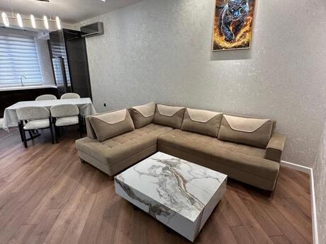 3 otaq · 95 m² · 12/16 mərtəbə, Təbriz küçəsi