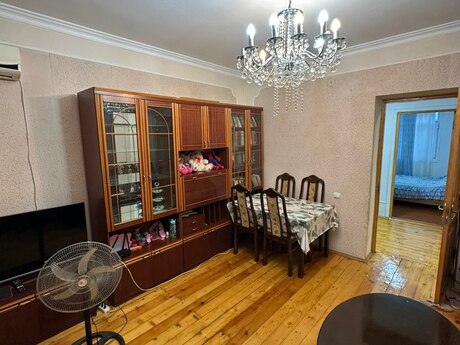 Lökbatanda 3 otaqlı köhnə tikili mənzil satılır, 73 m², 105 000 AZN, şəkil 3 / 12