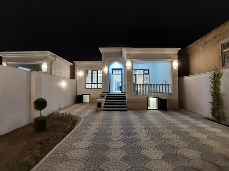 4 otaq · 250 m² · 1/1 mərtəbə, Hövsan