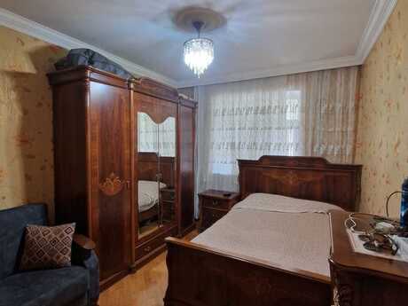 9-cu mikrorayonda 3 otaqlı köhnə tikili mənzil satılır, 85 m², 228 000 AZN, şəkil 5 / 12