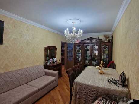 9-cu mikrorayonda 3 otaqlı köhnə tikili mənzil satılır, 85 m², 228 000 AZN, şəkil 3 / 12