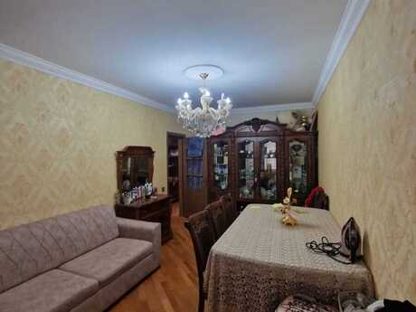 9-cu mikrorayonda 3 otaqlı köhnə tikili mənzil satılır, 85 m², 228 000 AZN, şəkil 2 / 12