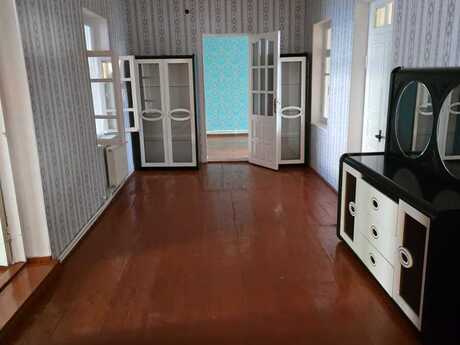 Binədə 4 otaqlı həyət evi kirayə verilir, 140 m², 600 AZN/ay, şəkil 4 / 12