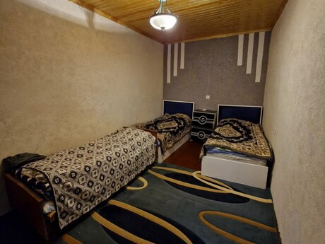 Balaxanıda 4 otaqlı həyət evi satılır, 200 m², 75 000 AZN, şəkil 5 / 12