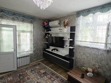 Səbaildə 2 otaqlı həyət evi satılır, 55 m², 65 000 AZN, şəkil 4 / 9