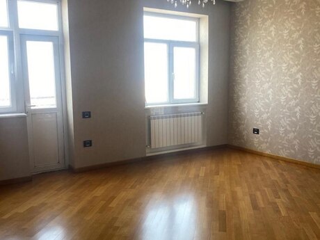 1-ci mikrorayonda 5 otaqlı yeni tikili mənzil satılır, 300 m², 385 000 AZN, şəkil 3 / 12