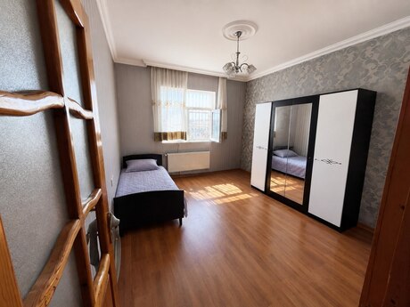 Zabratda 4 otaqlı köhnə tikili mənzil satılır, 100 m², 98 000 AZN, şəkil 2 / 12