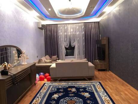 3 otaq · 100 m² · 17/22 mərtəbə, Səməd Vurğun küçəsi
