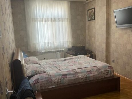 7-ci mikrorayonda 2 otaqlı yeni tikili mənzil satılır, 80 m², 225 000 AZN, şəkil 3 / 12