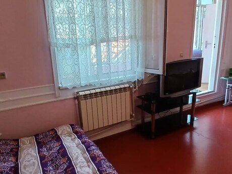 3 otaqlı ev, 120 m², Qaraçuxur, 130 AZN