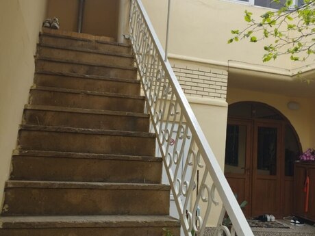 Qaraçuxurda 3 otaqlı həyət evi kirayə verilir, 120 m², 130 AZN/ay, şəkil 5 / 5