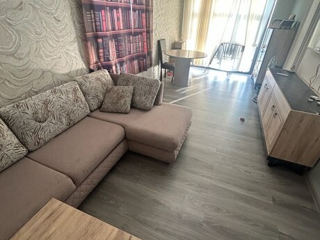 3 otaq · 100 m² · 1/1 mərtəbə, Binə