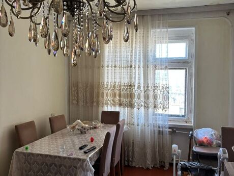 3-комн. · 90 m²