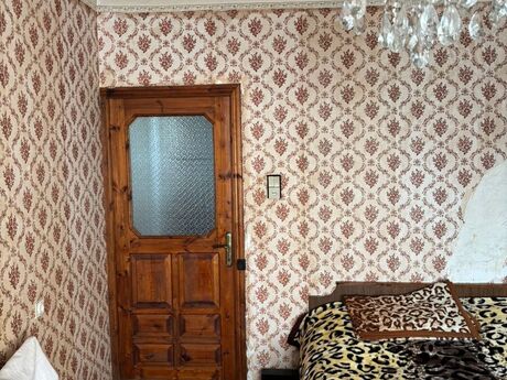 Əhmədlidə 3 otaqlı köhnə tikili mənzil satılır, 90 m², 157 500 AZN, şəkil 2 / 12