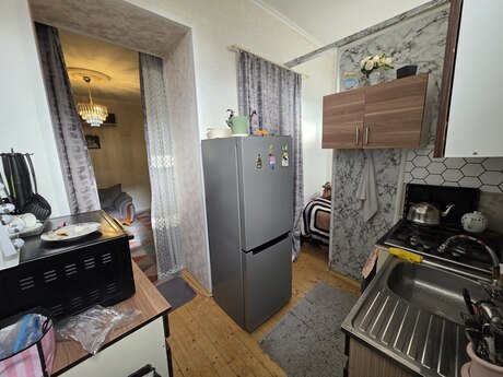 28 Mayda 2 otaqlı köhnə tikili mənzil satılır, 33 m², 105 000 AZN, şəkil 4 / 5