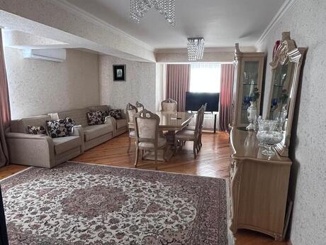 Əhmədlidə 3 otaqlı yeni tikili mənzil satılır, 141 m², 250 000 AZN, şəkil 3 / 12
